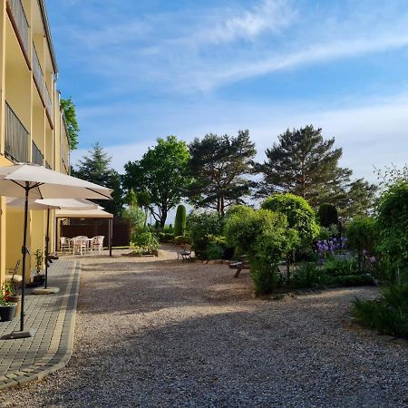 Dom Na Bukowym Wzgorzu Bed and Breakfast Wicko  Εξωτερικό φωτογραφία