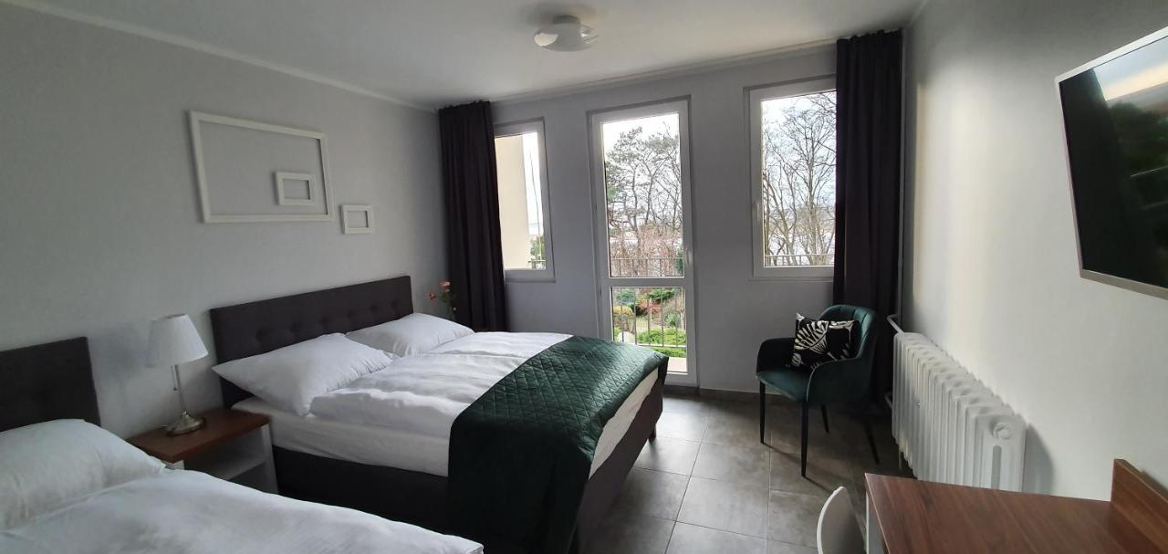 Dom Na Bukowym Wzgorzu Bed and Breakfast Wicko  Εξωτερικό φωτογραφία